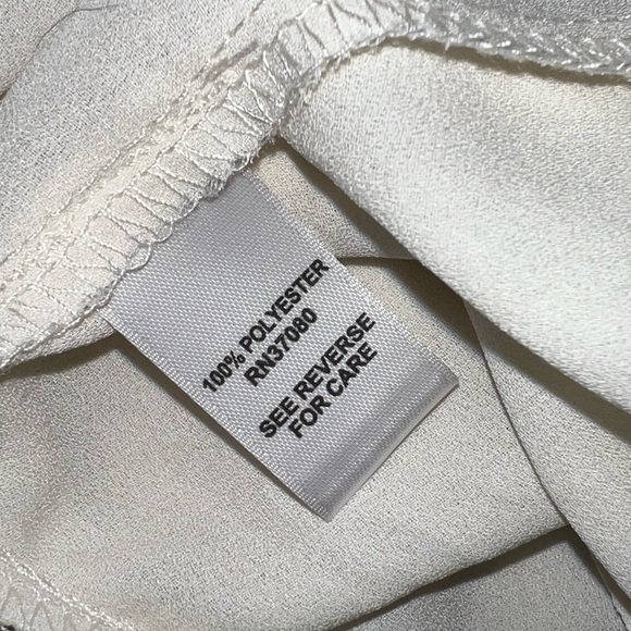 ONE DAY SALE C’est 1946 Boho Off-White Lace Trim Top - Picture 5 of 6